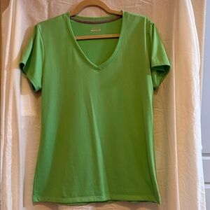 Everyday V-Neck Tee - Green